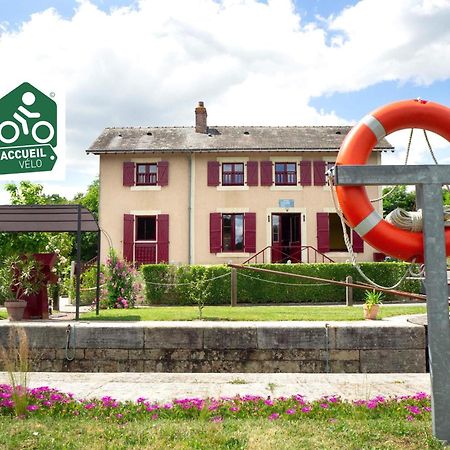 Mara Riviere Gite D'Etape Sur La Velo Francette La Jaille-Yvon Zewnętrze zdjęcie